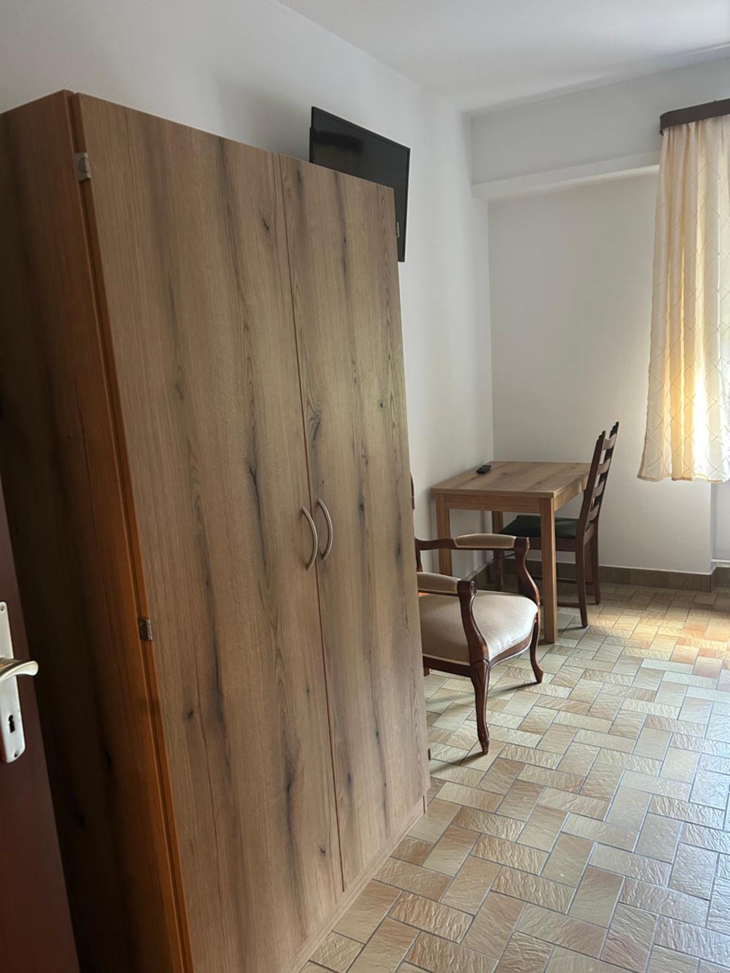 Direndall Hotel
